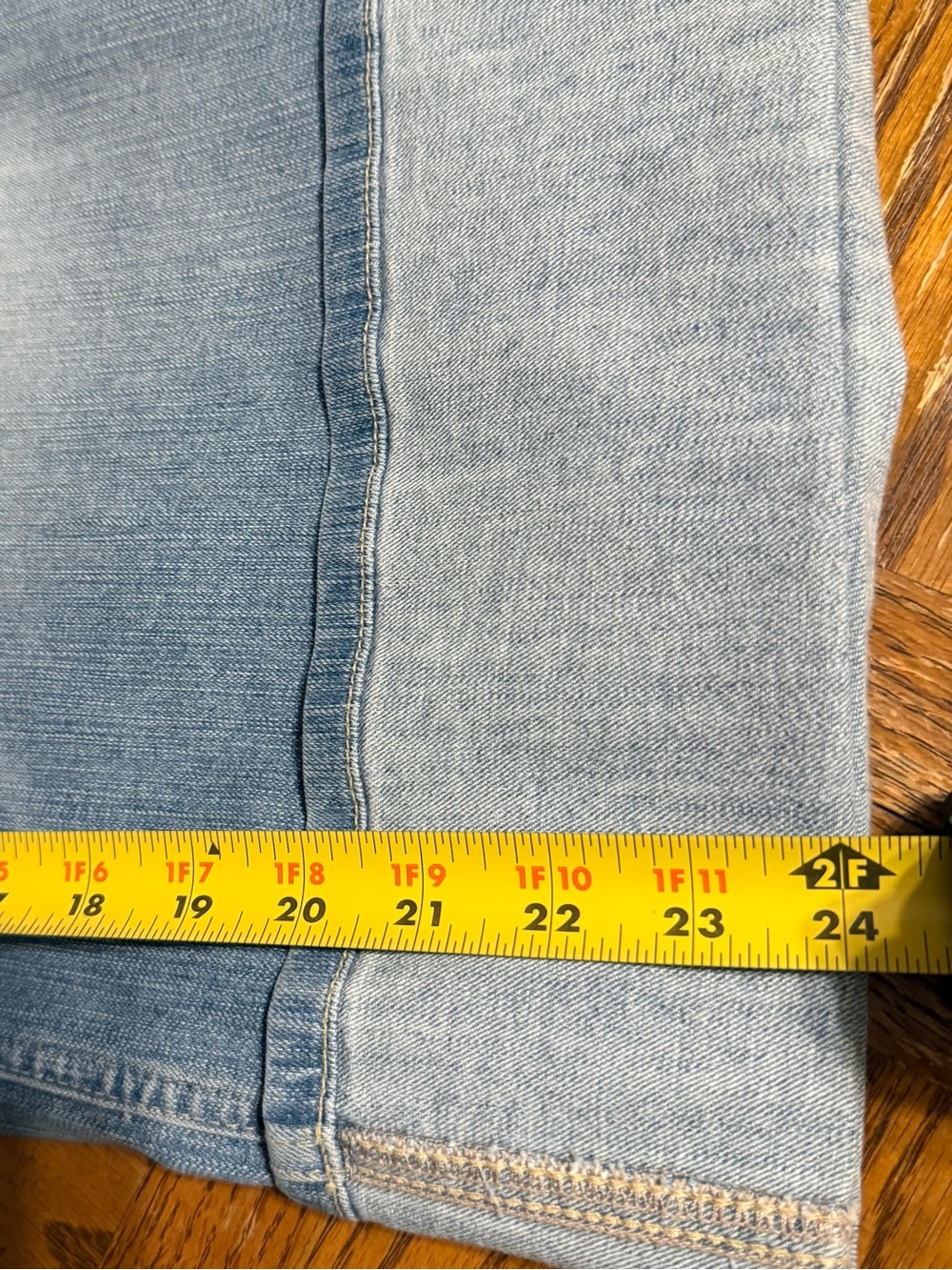 Torrid High-Rise Wide Leg Crop Light Blue Jean Sz 18 NWT - Picture 13 of 13